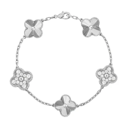 [Van Cleef Arpels]CLOVER 5 MOTIF SILVER DIAMOND BRACELET
