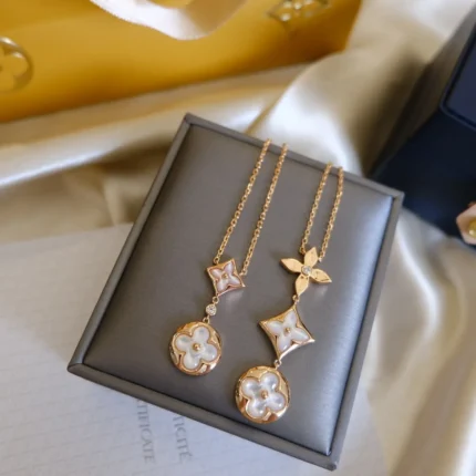 [Louis Vuitton]COLOR BLOSSOM LARIAT NECKLACE PINK GOLD WHITE MOTHER PEARL AND DIAMOND