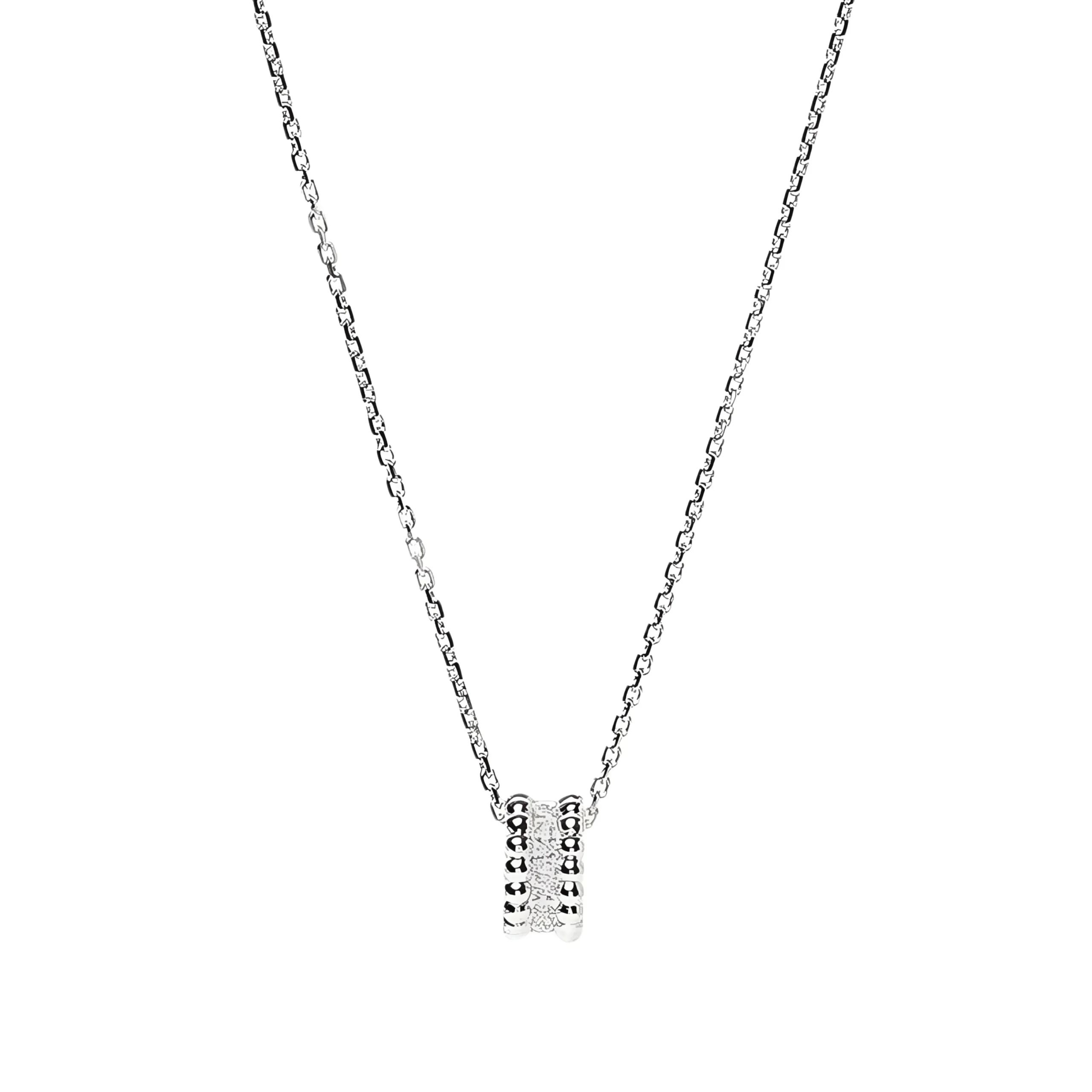820ed5ba-ff99-46bb-befe-72f7fdb03d58-VANCLEEF_ARPELSperleediamondWhiteGoldnecklace_1024x1024_f6b5a17c-117c-403e-bfff-b3fa2ff25cad.webp