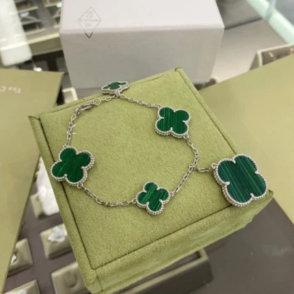 [Van Cleef Arpels]CLOVER 5 MOTIFS SIVLER MALACHITE BRACELET