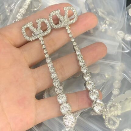 HTNchaDin Valentino Long style with drilled earrings Golden Silver